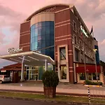 Отель Free Parking