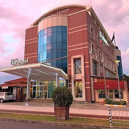 City Hotel