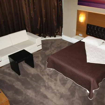 Hotel City